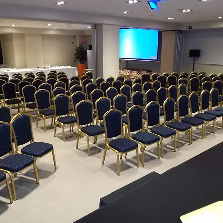 Szálloda Sercotel Ciudad De Miranda