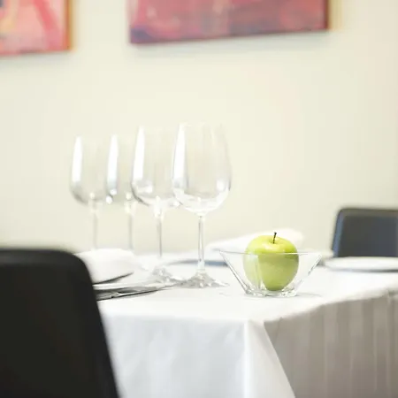 Hotell Sercotel Ciudad De Miranda 4*