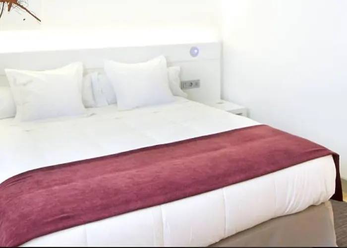 Sercotel Ciudad De Miranda 호텔 미란다데에브로