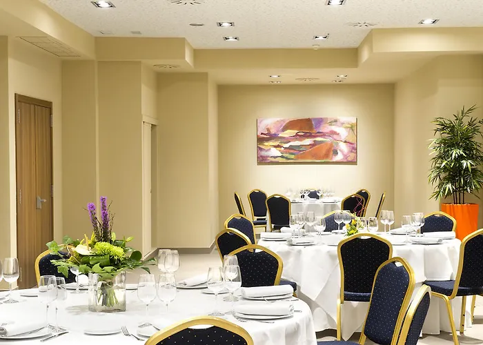 호텔 Sercotel Ciudad De Miranda