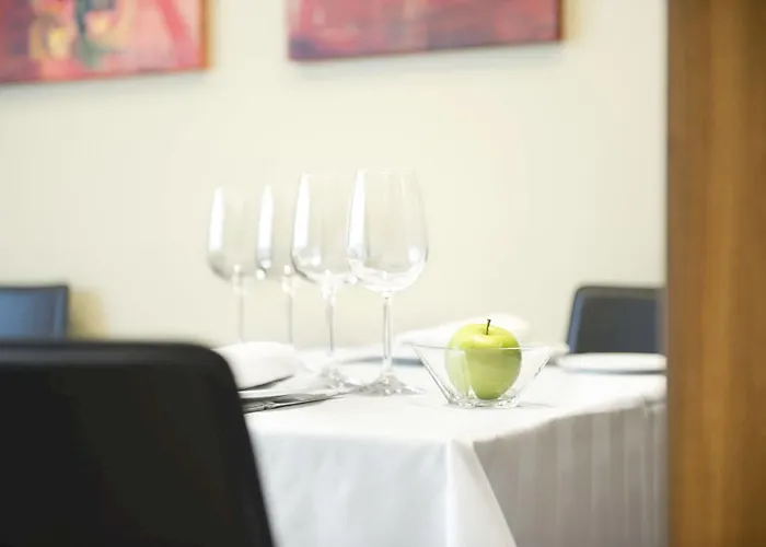 호텔 Sercotel Ciudad De Miranda 4*